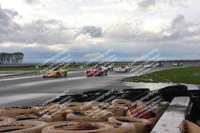 media/Jan-14-2023-CalClub SCCA (Sat) [[d2757389b8]]/Group 4/Race (Sunset)/